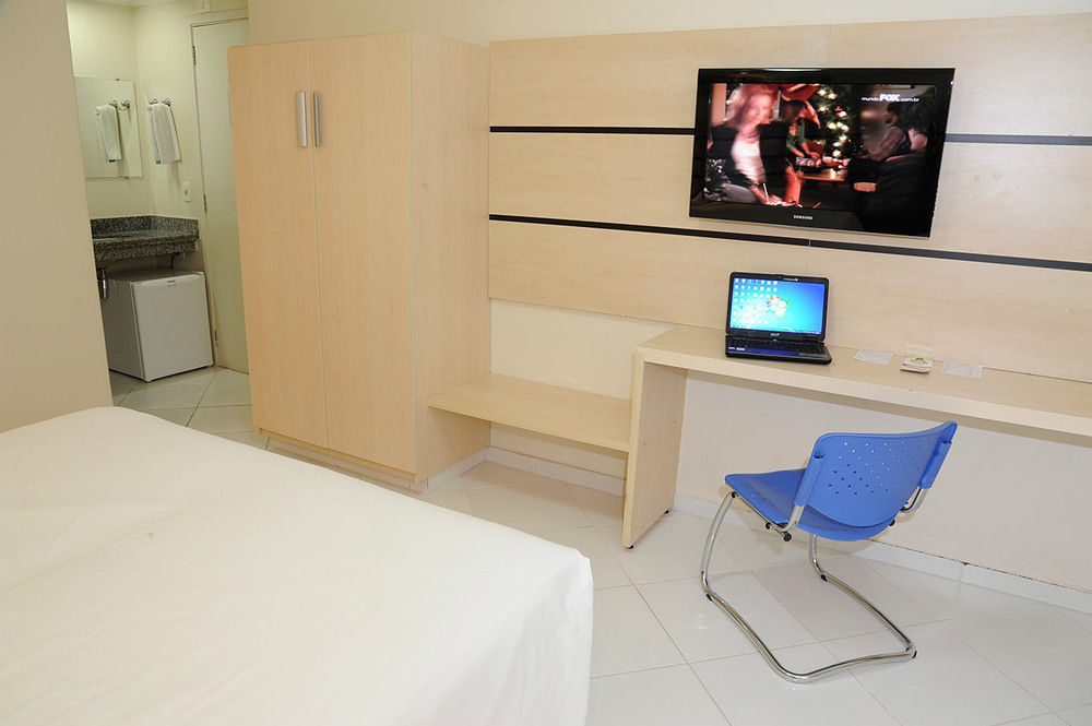 Hotel Kk Itu Exterior foto