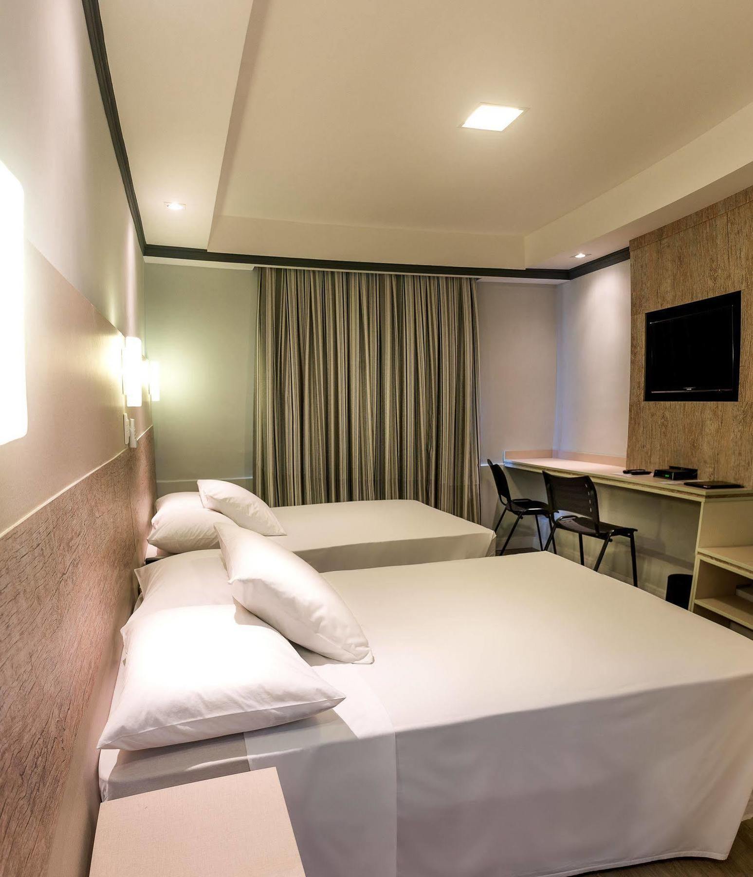 Hotel Kk Itu Exterior foto