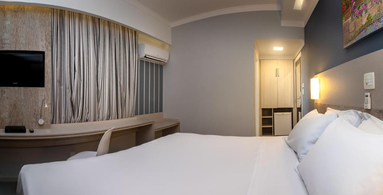Hotel Kk Itu Exterior foto